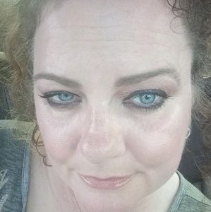 Meet your Posher, Candy